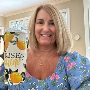 Meet your Posher, Cheryl